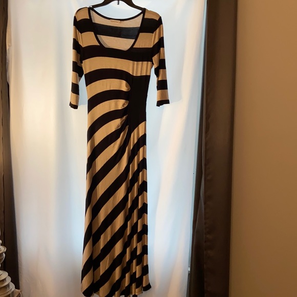 Calvin Klein Maxi Dress like new! Tan/Navy - Picture 1 of 3
